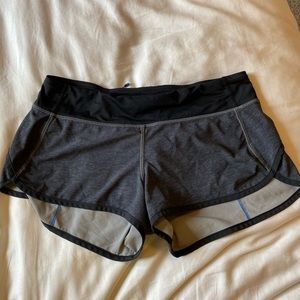LuluLemon Speed Up Short *2.5” in seam